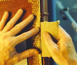 The Gallery Svg+xml,%3Csvg%20xmlns%3D%22http%3A%2F%2Fwww.w3